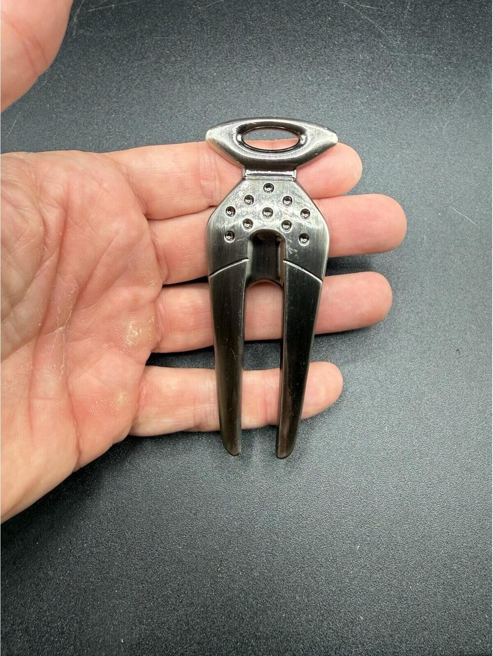 Oakley Golf Divot Repair Tool Metal Stainless